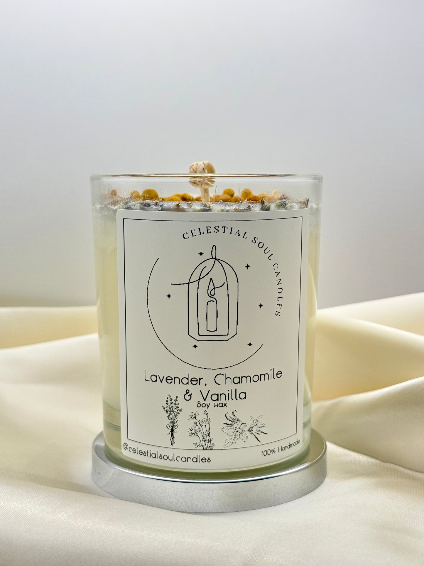 ✨ Lavender, Chamomile & Vanilla Candle – Your Ultimate Relaxation Companion 🕯️